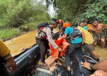 Korban tenggelam di sungai Tantan, Merangin ditemukan meninggal dunia. (Foto : ist)