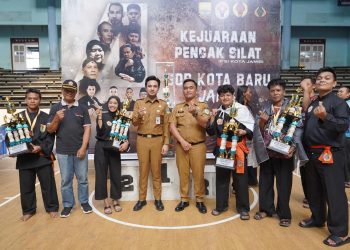 Kejuaraan Pencak Silat Wali Kota Jambi Cup 2025 Resmi Ditutup, Wawako Diza sebut sebagai Ajang Prestasi dan Pelestarian Budaya. (Foto : ist)