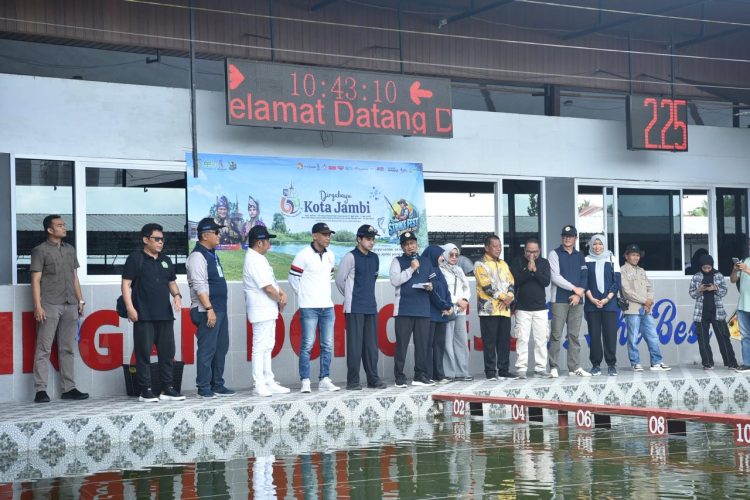 Meriahkan HUT Kota Jambi, Wali Kota Maulana Buka Lomba Mancing Strike Fest Bahagia 2025. (Foto : ist)