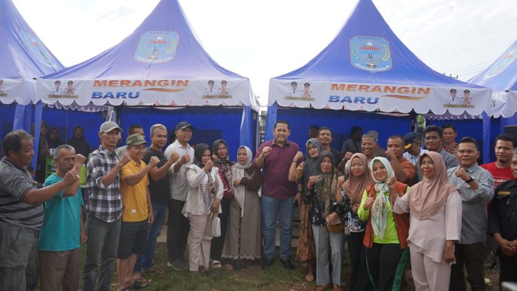 Bupati Syukur Resmikan Relokasi PKL Tahap 2 di Kawasan Pasar Rakyat Type A Kabupaten Merangin. (Foto : ist)