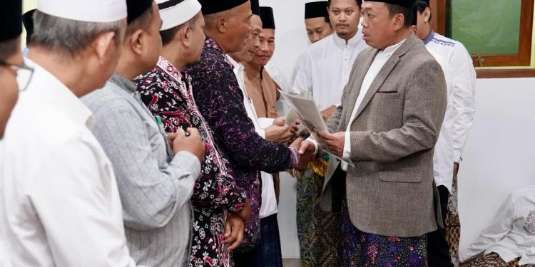 Bikin Umat Nyaman, Ini Cara Daftarkan Tanah Wakaf. (Foto : ist)