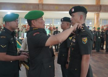 Danrem Gapu Pimpin Sertijab Danyon Raider 142/KJ. (Foto : ist)