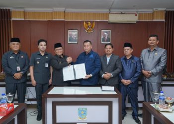 DPRD dan Pemkot Jambi Tandatangani KUA-PPAS Perubahan : Komitmen Wujudkan Tata Kelola Anggaran yang Efektif. (Foto : ist)