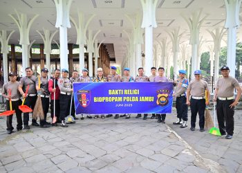 Bakti religi Polda Jambi. (Foto : ist)