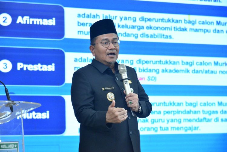 Wali Kota Jambi Maulana. (Foto : ist)