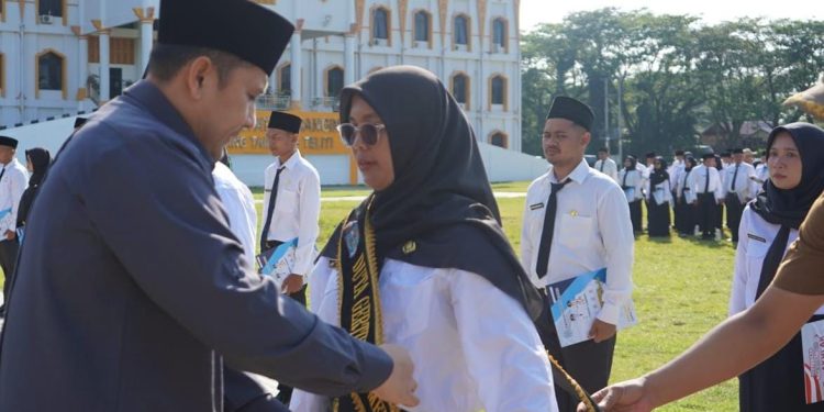 Canangkan Duta Gertik, Upaya Syukur Kurangi Limbah Plastik di Jajaran Pemkab Merangin. (Foto : ist)