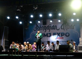 Wagub Sani Hadiri Peringatan 32 Tahun Desa Marga Manunggal Jaya. (Foto : ist)