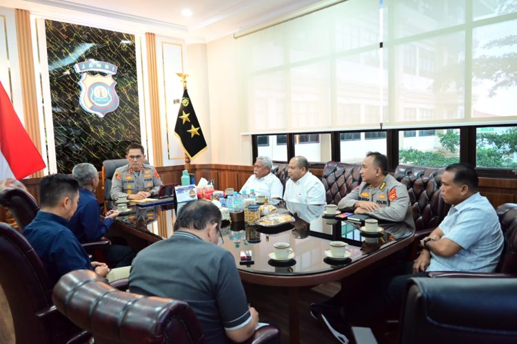 Kapolda terima Silaturahmi direksi PTPN regional IV. (Foto : ist)