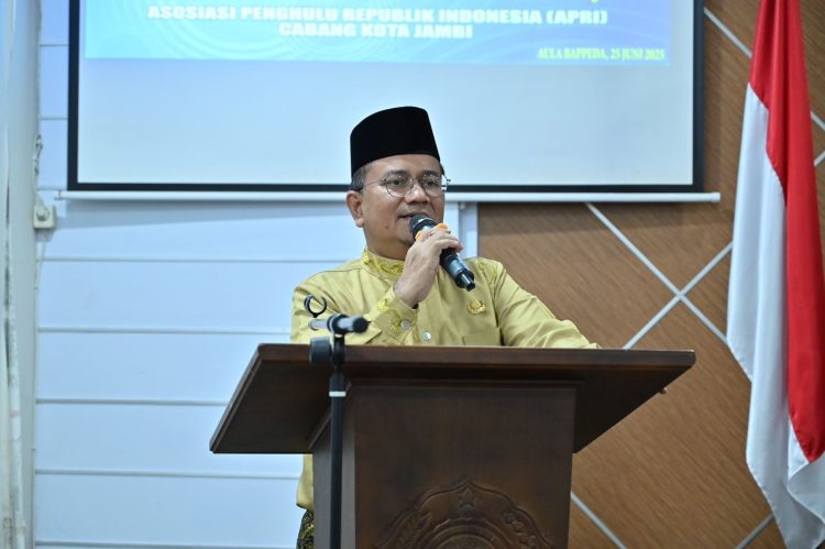 Wali Kota Maulana Buka Muscab Penghulu Kota Jambi, Harap APRI Ikut Sebarluaskan Informasi Pembangunan Daerah. (Foto : ist)