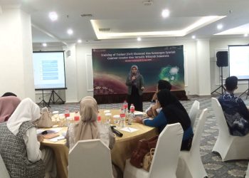 Hari pertama ToT Ekonomi dan Keuangan Syariah content creator dan jurnalis wilayah Sumatera. (Foto : Rolan - sinarjambi.com)