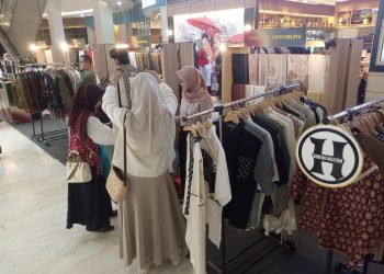 Bazar wastra di Lampung City Mall. (Foto : Rolan - sinarjambi.com)