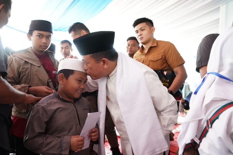 Pemprov Jambi santuni ribuan anak yatim. (Foto : ist)