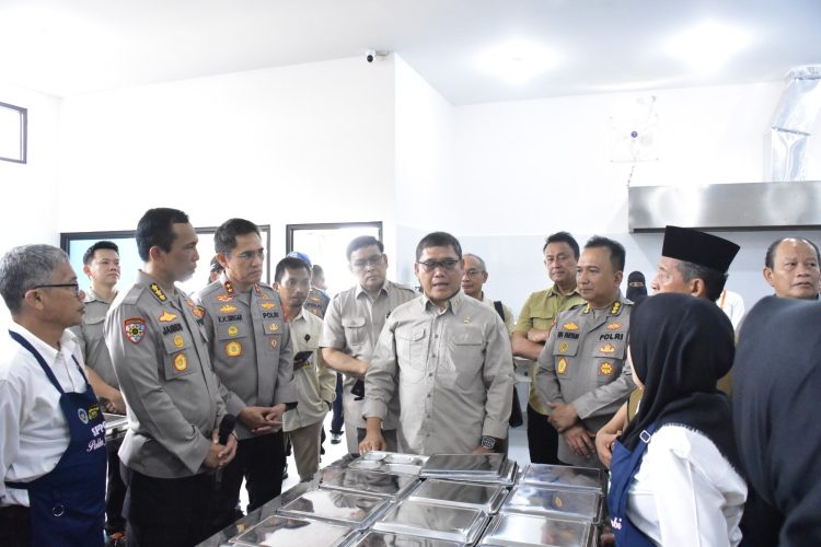 KSP tinjau SPPG Polda Jambi. (Foto : ist)