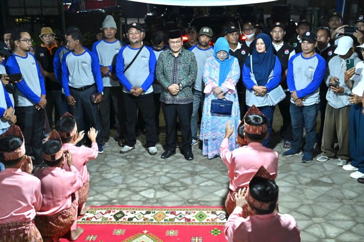 Kumpul Bersama Ketua RT di Event ALTAR Alam Barajo, Wali Kota Maulana Perkuat Sosialisasi Kampung Bahagia. (Foto : ist)