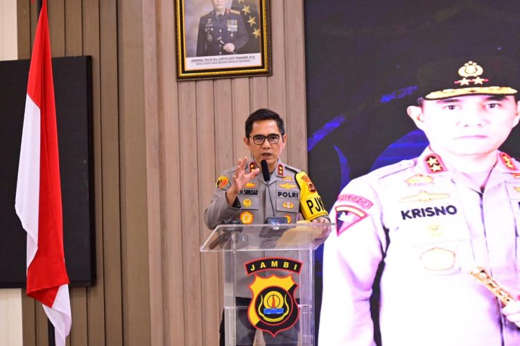 Kapolda Jambi Irjen Pol Krisno H Siregar buka Rakernis Ditbinmas. (Foto : ist)