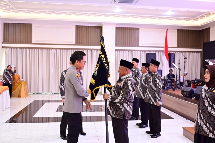Kapolda Jambi melantik pengurus PP Polri. (Foto : ist)