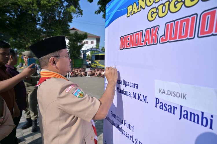 Gerakan Pramuka Goes To School Cara Pemkot Jambi Berantas Narkoba, Judi Online Hingga Geng Motor. (Foto : ist)