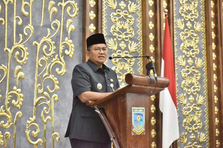 Sampaikan Ranperda Kepada DPRD, Maulana: Pembentukan BPBD Kota Jambi Langkah Strategis untuk Penanganan Bencana. (Foto : ist)
