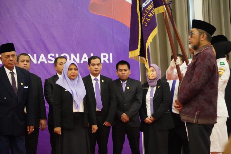 Sekda Sudirman hadiri pelantikan IKAL. (Foto : ist)