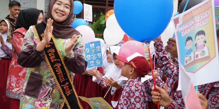 Bunda PAUD Hesti Haris Sosialisasikan 7 Kebiasaan Anak Indonesia Hebat. (Foto : ist)