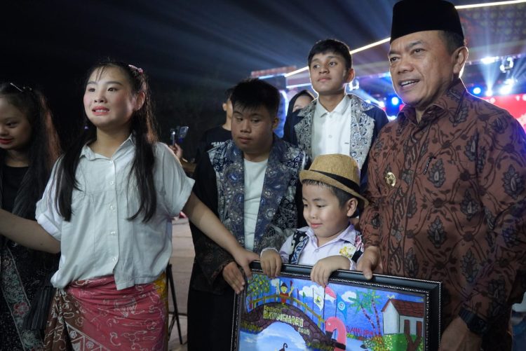 Festival Batanghari 2025 Usai, Gubernur Al Haris Targetkan Peningkatan Wisata dan Ekonomi Daerah. (Foto : ist)