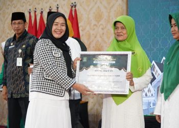 Hj. Hesti Haris Ditunjuk sebagai Ketua Dewan Pembina PW Fatayat NU Provinsi Jambi. (Foto : ist)