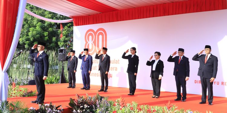 OJK gelar upacara HUT Ke-80 RI. (Foto : ist)