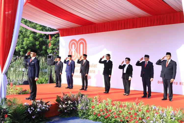 OJK gelar upacara HUT Ke-80 RI. (Foto : ist)