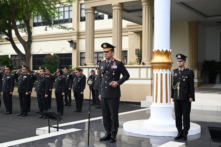 Kapolda Jambi Irjen Pol Krisno H Siregar. (Foto : ist)