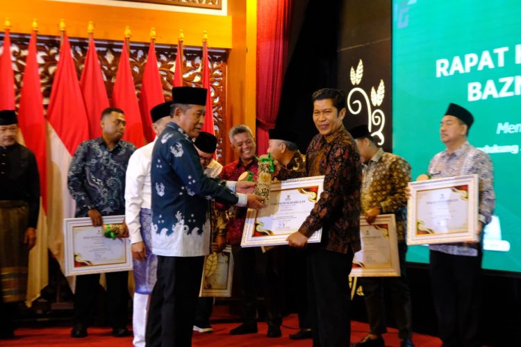 Wagub Sani Tekankan Sinergi Pemerintah dan BAZNAS Perkuat Peran Zakat dalam Pengentasan Kemiskinan. (Foto : ist)