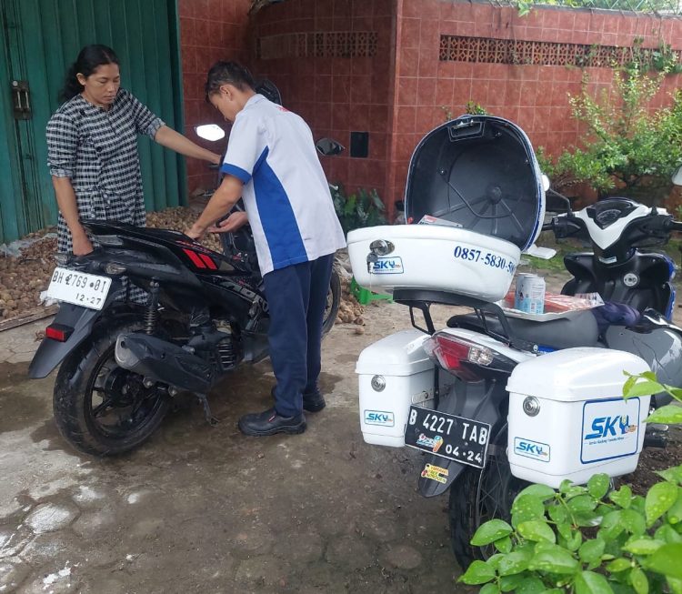 Beri pelayanan Ekstra, Service Kunjung Yamaha (SKY) jadi alternatif perawatan motor Konsumen. (Foto : ist)