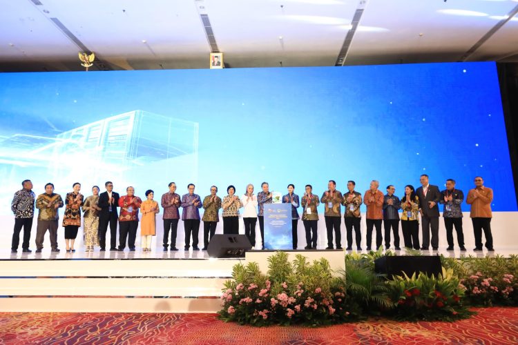 Kebijakan OJK Menjaga Sektor Jasa Keuangan Semakin Mendukung Program Prioritas Pemerintah. (Foto : ist)