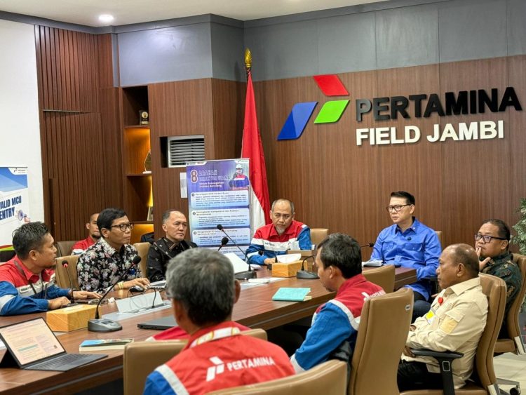 Sinergi yang diperkuat oleh  PHR Zona 1 Jambi Field, Anggota DPR RI Komisi XII Dapil Jambi Dr. Syarif Fasha, dan SKK Migas Sumbagsel untuk mendorong koordinasi konstruktif terkait operasional hulu migas dan isu sosial di wilayah Jambi. (Foto : ist)