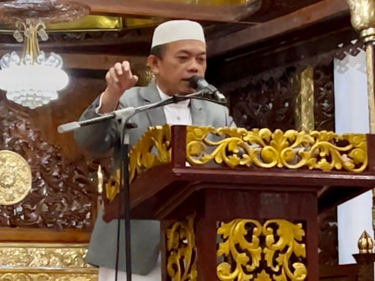 Gubernur Al Haris Ajak Pejabat Pemprov Qiamul Lail di Malam ke-23 Ramadhan. (Foto : ist)