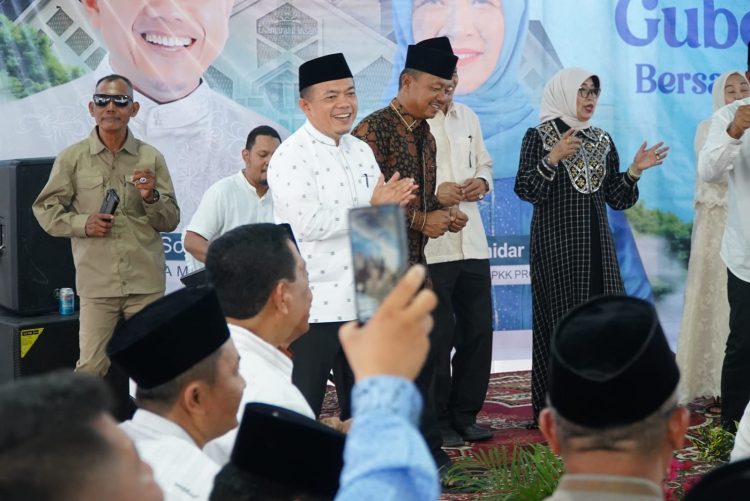 Halal Bihalal Sekaligus Open House di Kediaman Pribadi, Gubernur Al Haris Tekankan Pererat Kebersamaan. (Foto : ist)