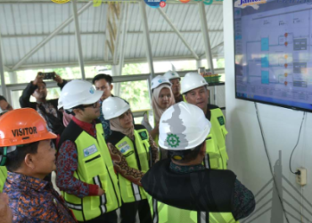 Tinjau Pintu Air, Wali Kota Jambi Tegaskan Penguatan Kolaborasi dan Kesadaran Lingkungan. (Foto : ist)