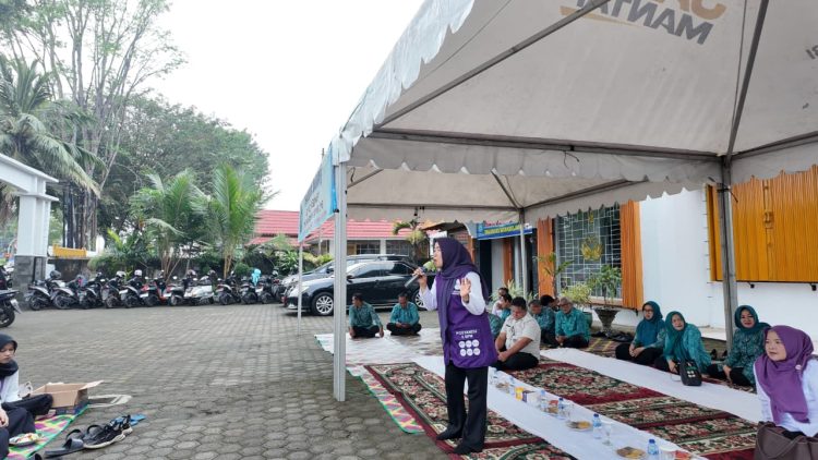 Pojok Berkah TP PKK Provinsi Jambi: Hesti Haris Tegaskan Komitmen Berbagi dan Menguatkan Nilai Kepedulian Sosial. (Foto : ist)
