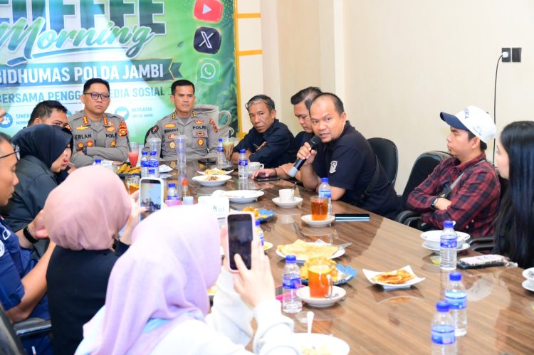Bidhumas Polda Jambi Gelar Coffee Morning Bersama Pegiat Media Sosial dan Influencer. (Foto : ist)
