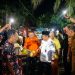 Gubernur Al Haris Tinjau Banjir di Merangin, Salurkan Bantuan dan Janjikan Perahu Gratis. (Foto : ist)