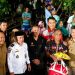 Gubernur Al Haris Tinjau Korban Banjir Merangin, Salurkan Bantuan dan Dengarkan Kebutuhan Masyarakat. (Foto : ist)