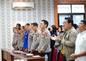 Polda Jambi Gelar Binrohtal Personel Nasrani, Perkuat Integritas dan Pelayanan Humanis. (Foto : ist)