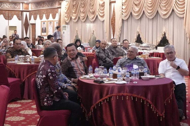 Jamuan Rakernas ADPMET di Jambi, Gubernur Al Haris Soroti Perjuangan Hak Participating Interest Daerah. (Foto : ist)