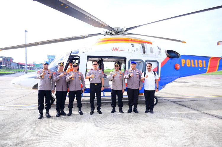 Kapolda Jambi Patroli Udara Pantau Titik Rawan Karhutla di Wilayah Provinsi Jambi. (Foto : ist)