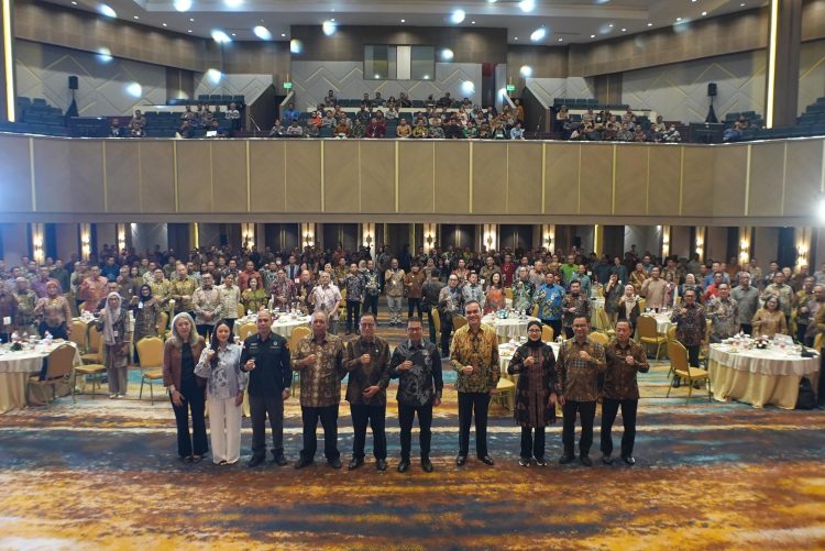 OJK Dukung Kepastian Hukum penanganan kredit macet di bank. (Foto : ist)