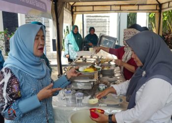 Hesnidar Haris Ajak Warga Jambi Perbanyak Shalawat Lewat Program Rabu Berkah. (Foto : ist)