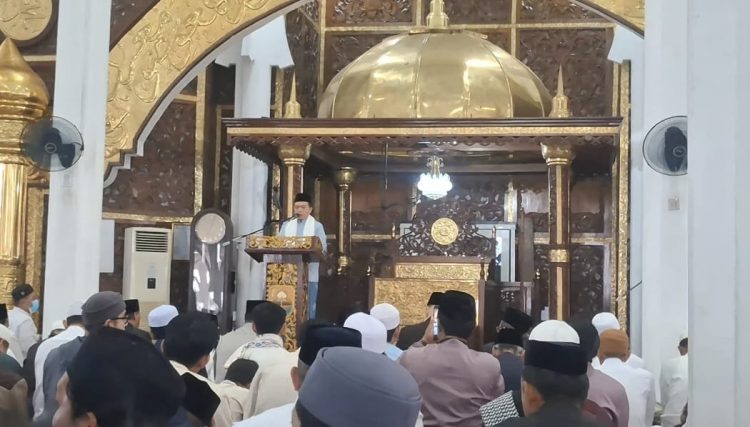 Gubernur Al Haris: Idul Adha Momentum Menumbuhkan Semangat Pengorbanan dan Kasih Sayang. (Foto : ist)