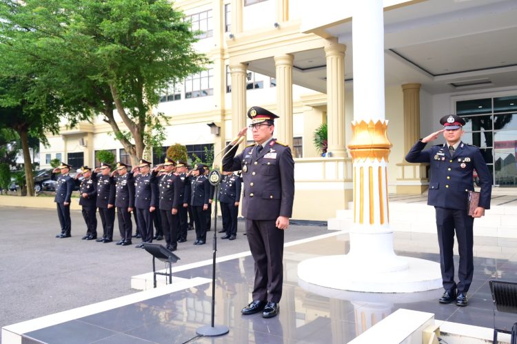 Polda Jambi Gelar Upacara Hari Lahir Pancasila 2026, Teguhkan Komitmen Implementasi Nilai-Nilai Pancasila Menuju Indonesia Emas 2045. (Foto : ist)
