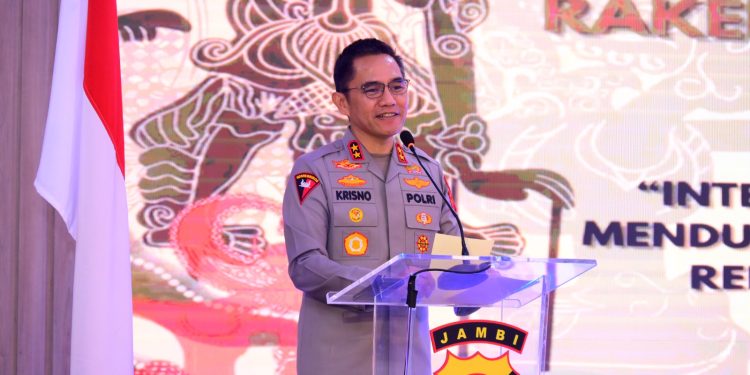 Kapolda Jambi Irjen Pol Krisno H Siregar. (Foto : ist)