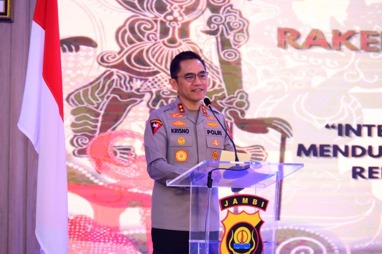 Kapolda Jambi Irjen Pol Krisno H Siregar. (Foto : ist)