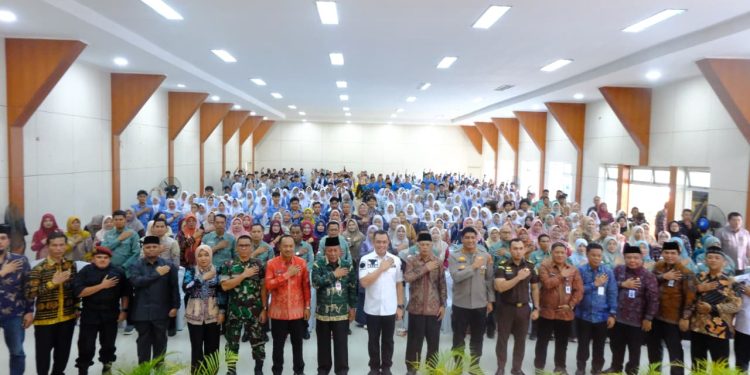 Perkuat Pencegahan dan Penanggulangan Radikal dan Terorisme, Pemrpov Jambi laksanakan Sosialiasi Akbar Perdana Di Sungai Penuh-Kerinci. (Foto : ist)